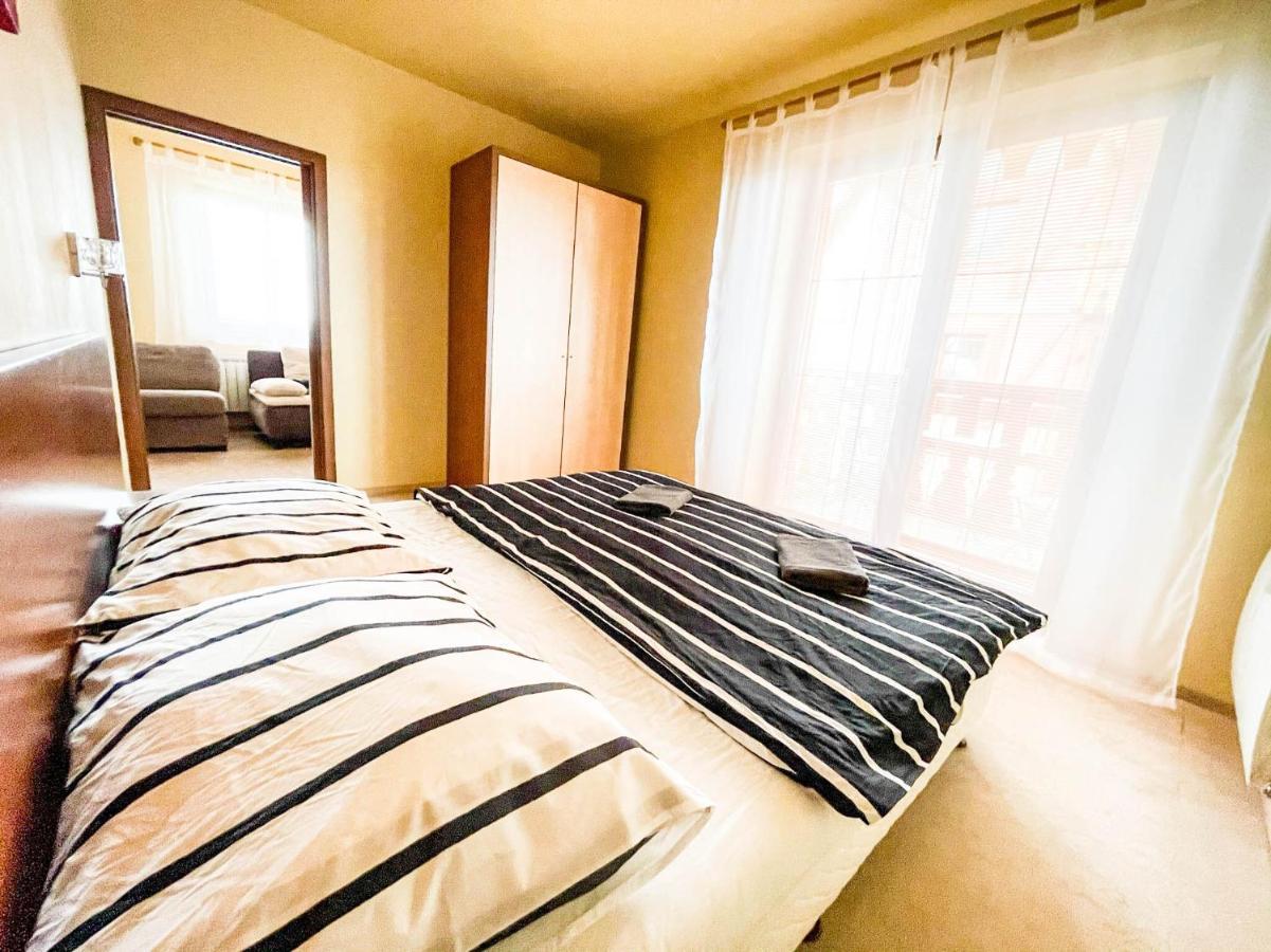 Apartment With Terrace & Amazing View Велка Ломница Екстериор снимка